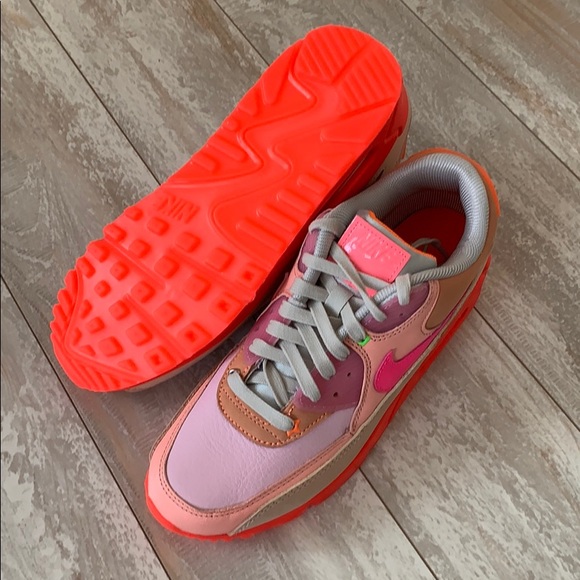 NWT Nike Air Max 90 - Picture 12 of 12